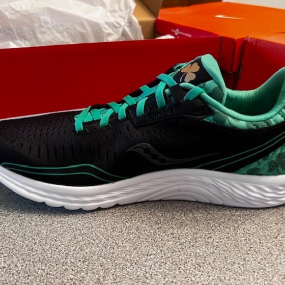 Saucony Special Edition Shamrock Running Kinvara 11 - Picture 3 of 5